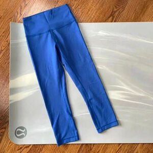 Lululemon I 4